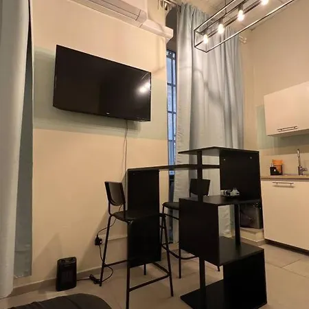 Apartment Stazione Centrale La Spezia